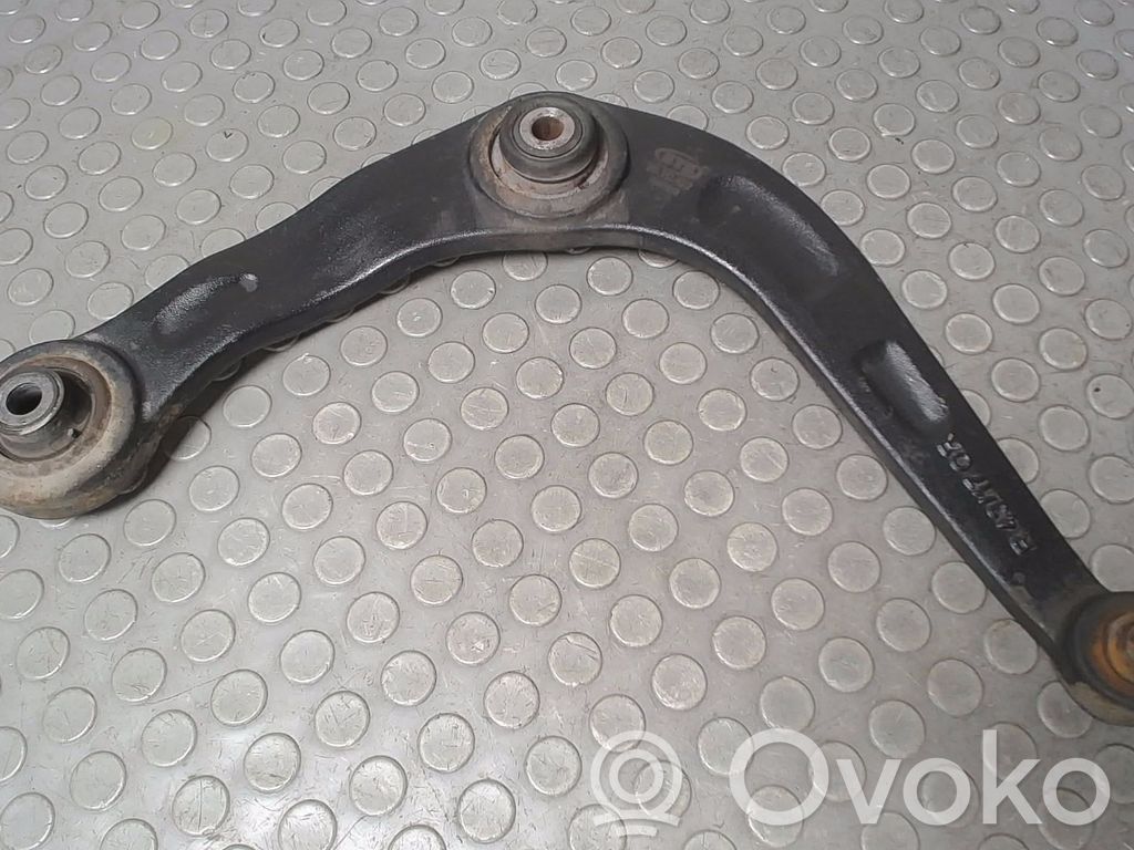 Peugeot 206 Dolny wahacz przedni 