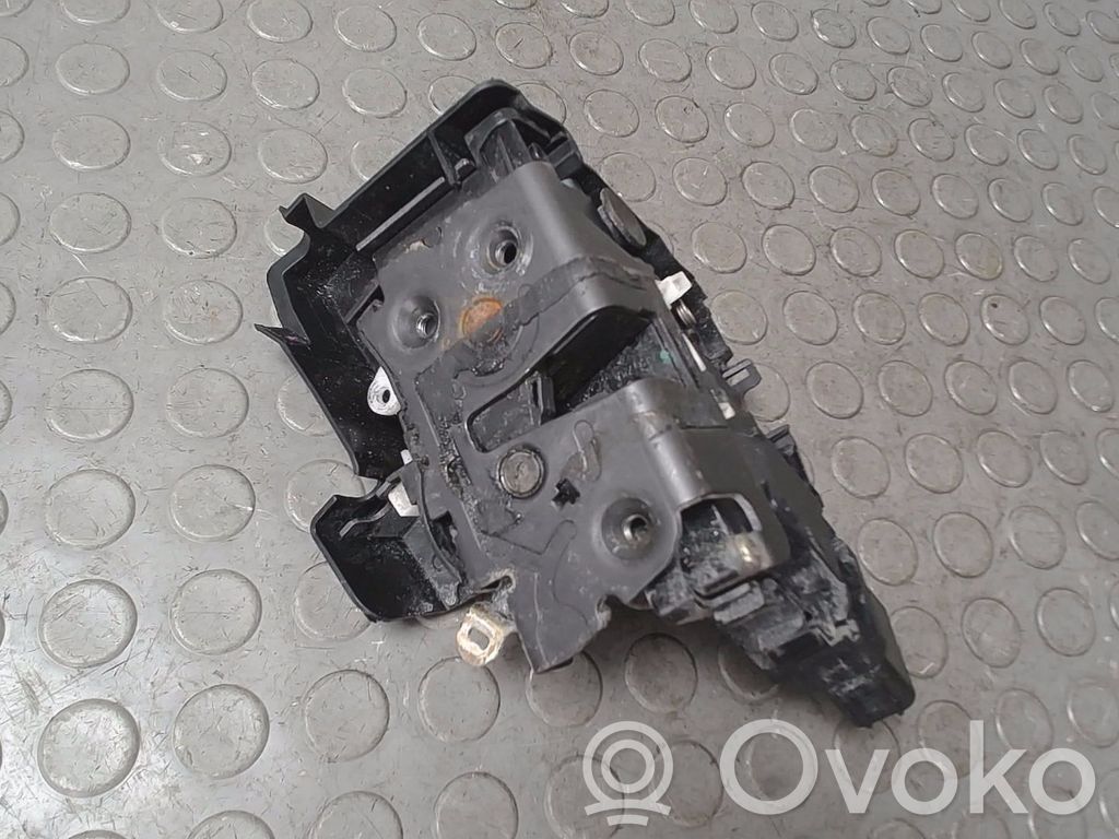 Ford Focus C-MAX Front door lock 