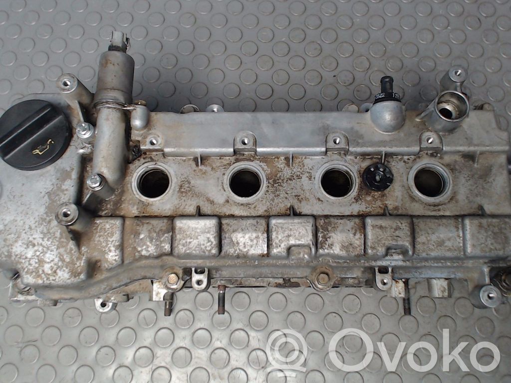 Nissan Micra Chiulasă motor 