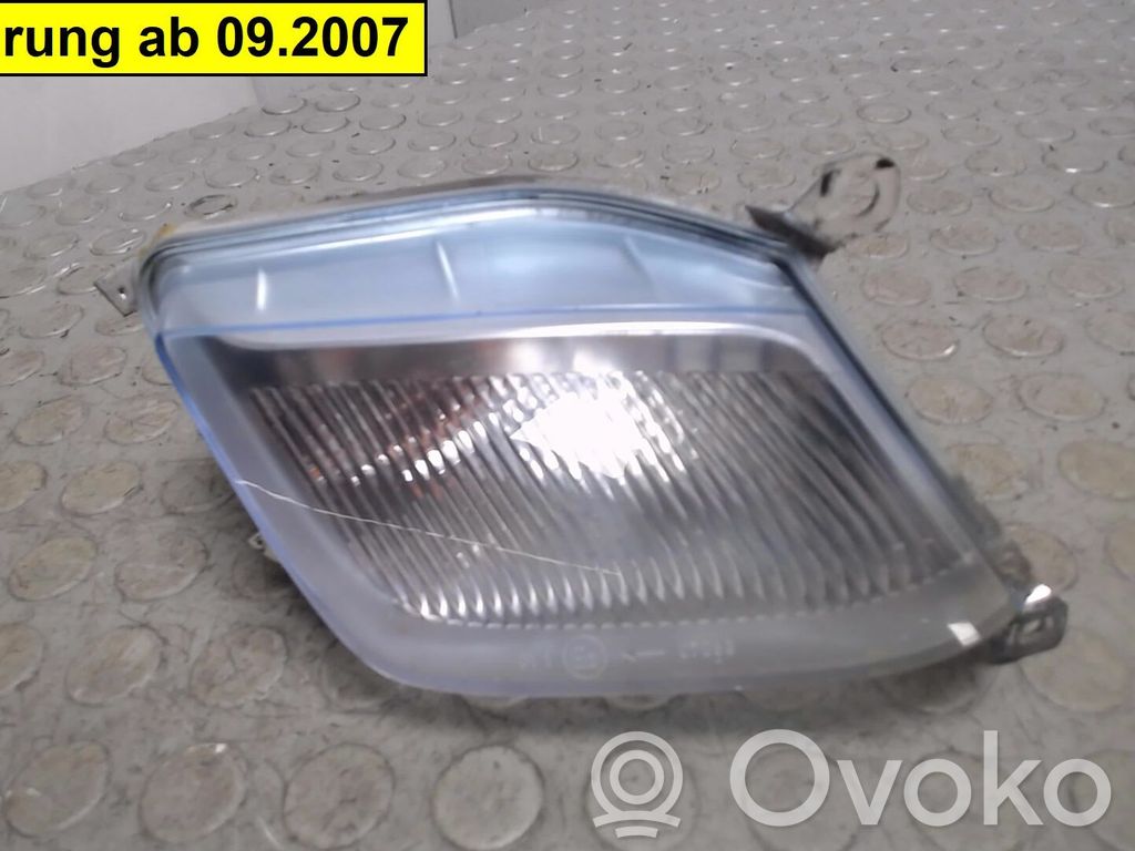 Nissan Micra Etusuuntavilkku 