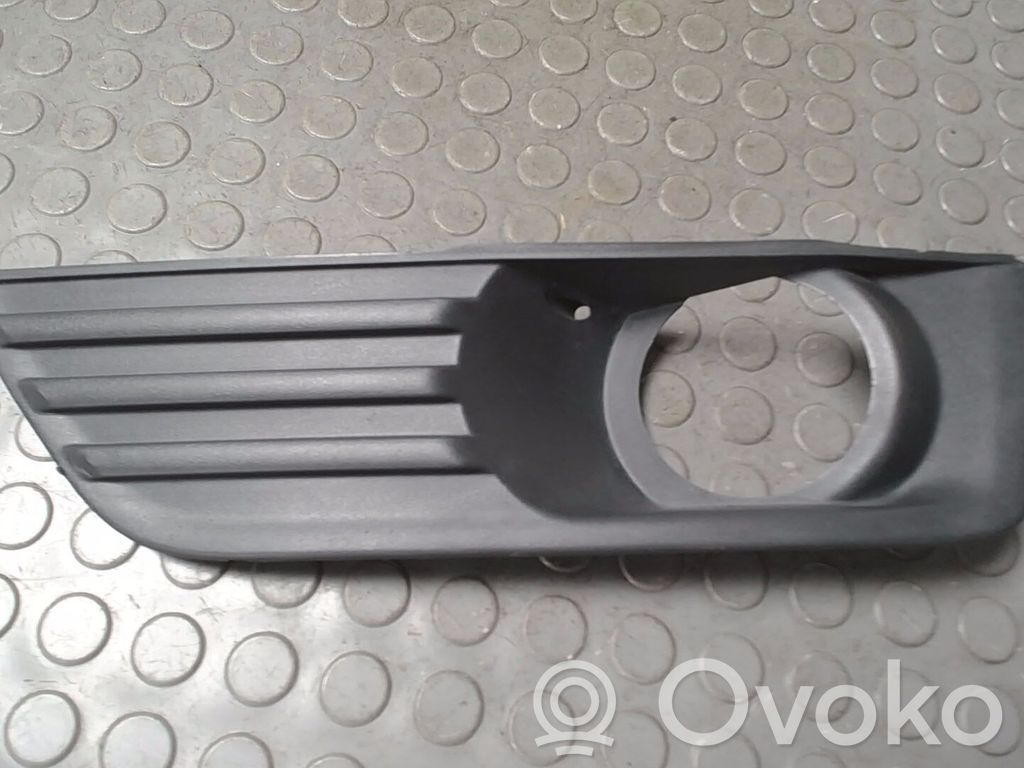 Ford Focus Front tow hook cap/cover 