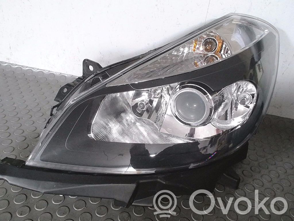 Scheinwerfer   7701061076,NICHTZUTREFFEND
