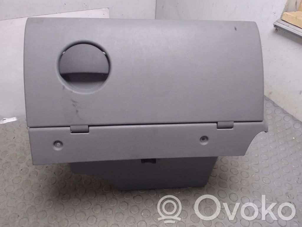 Opel Corsa C Juego guantera 