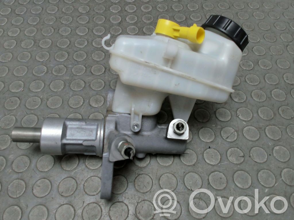 Opel Astra J Pompă centrală de frână 