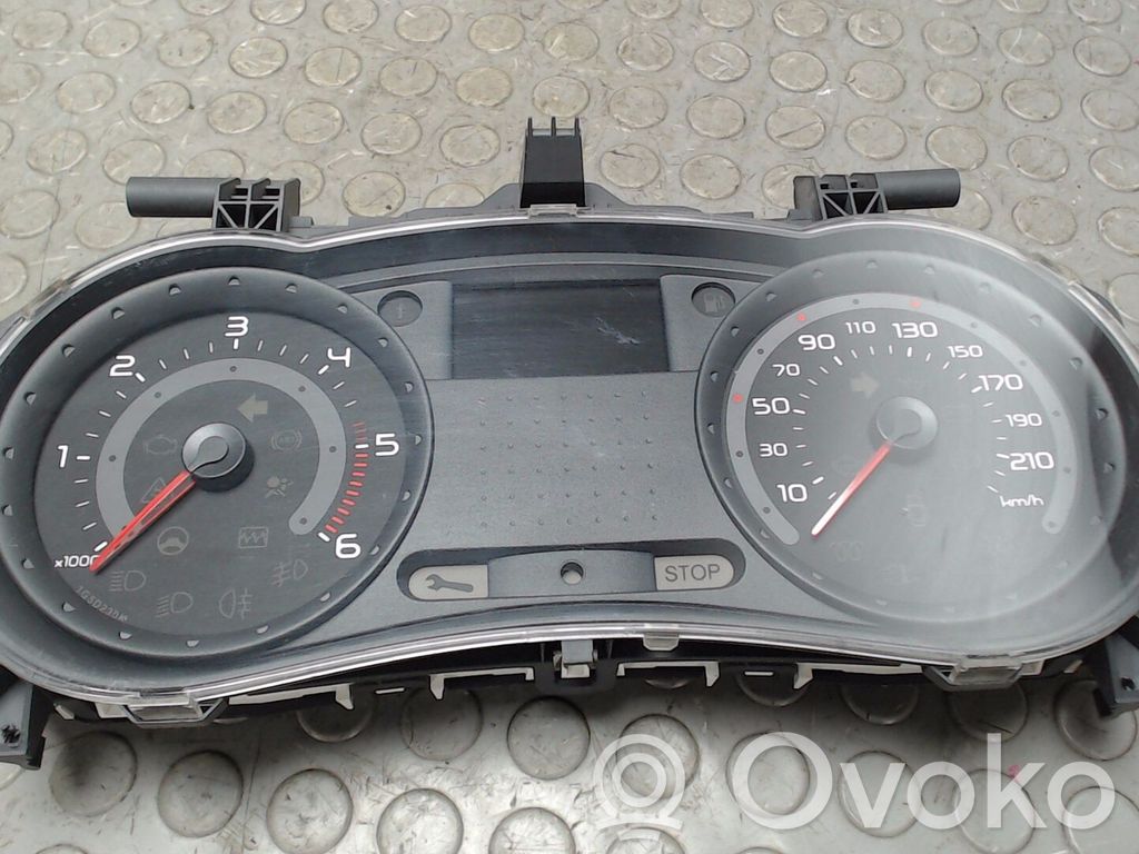 Renault Clio III Mască ceasuri bord 