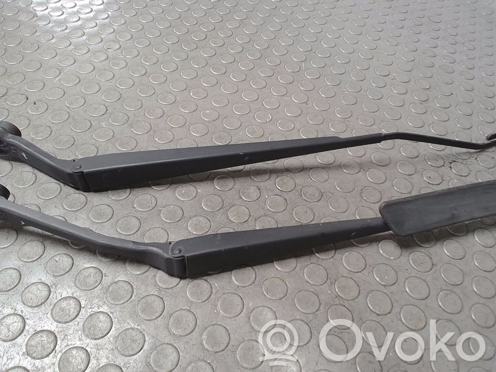 Mazda 626 Wischerarm vorne 
