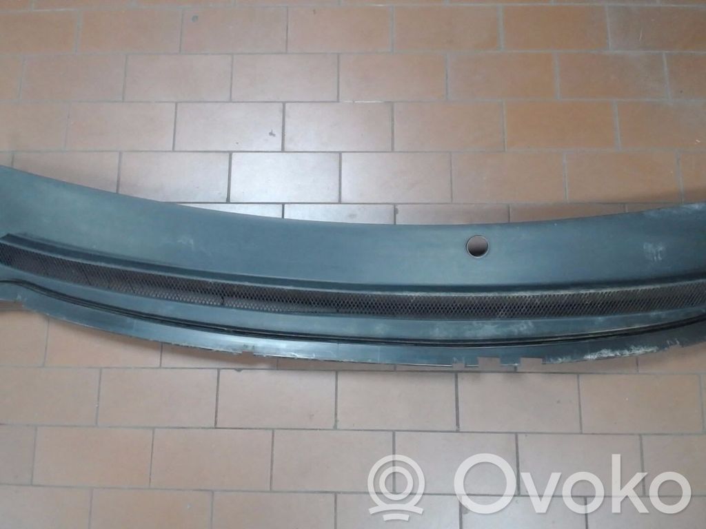 Ford Focus Front bodywork piece 