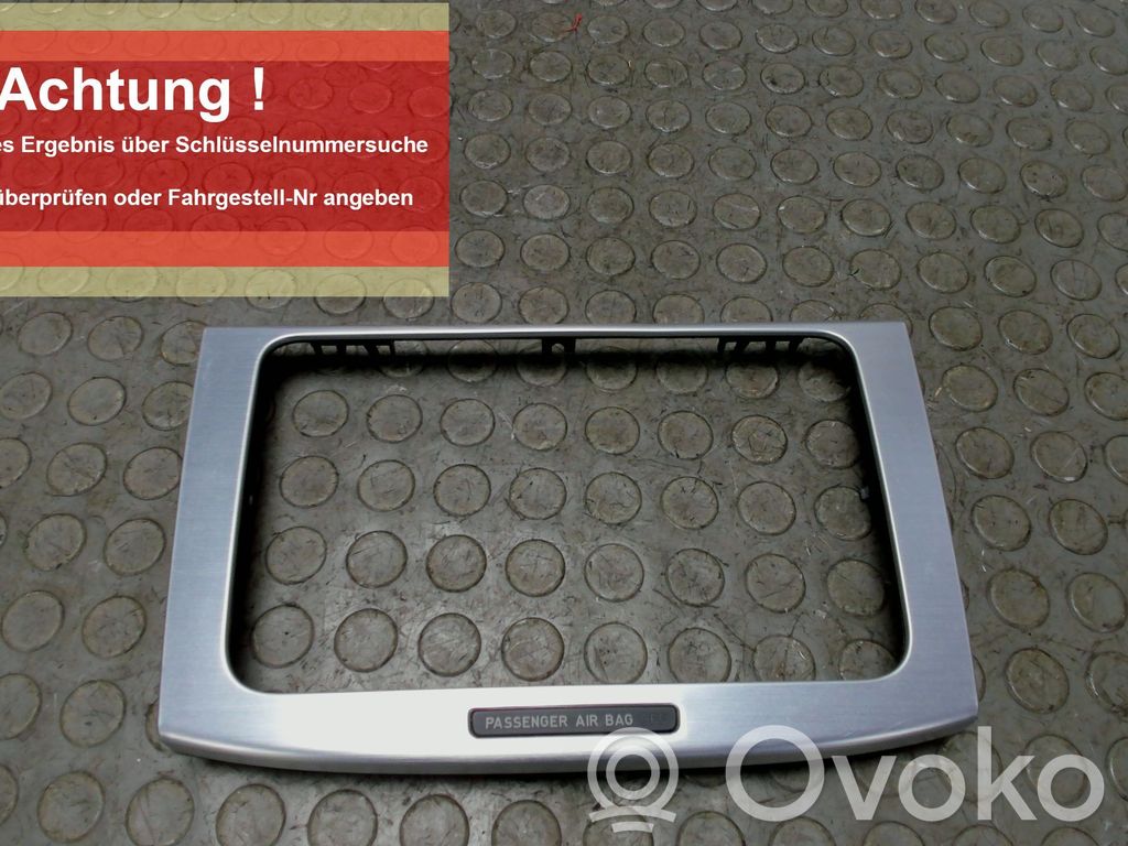 Volkswagen PASSAT B6 Unità principale autoradio/CD/DVD/GPS 