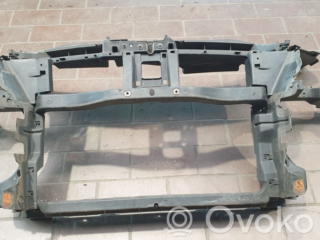 Volkswagen PASSAT B6 Panou suport radiator 