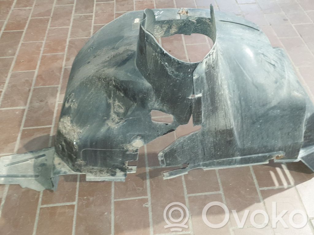 Mercedes-Benz A W168 Revestimientos de la aleta antisalpicaduras delanteros 