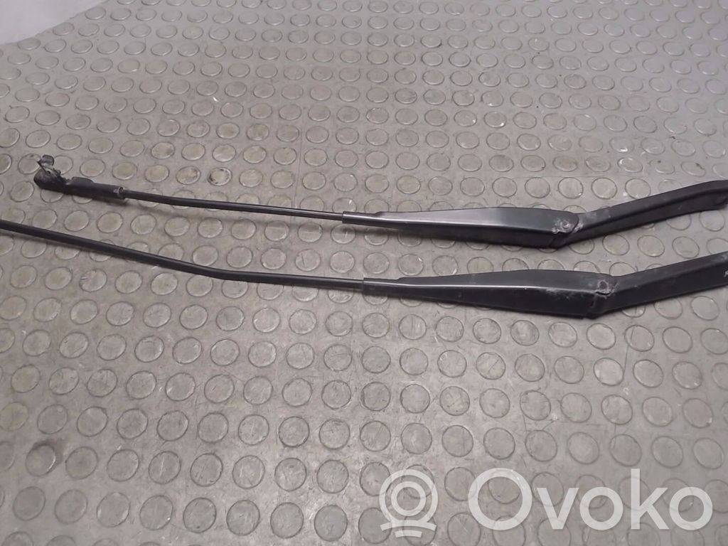 Ford Focus Braț ștergător față 