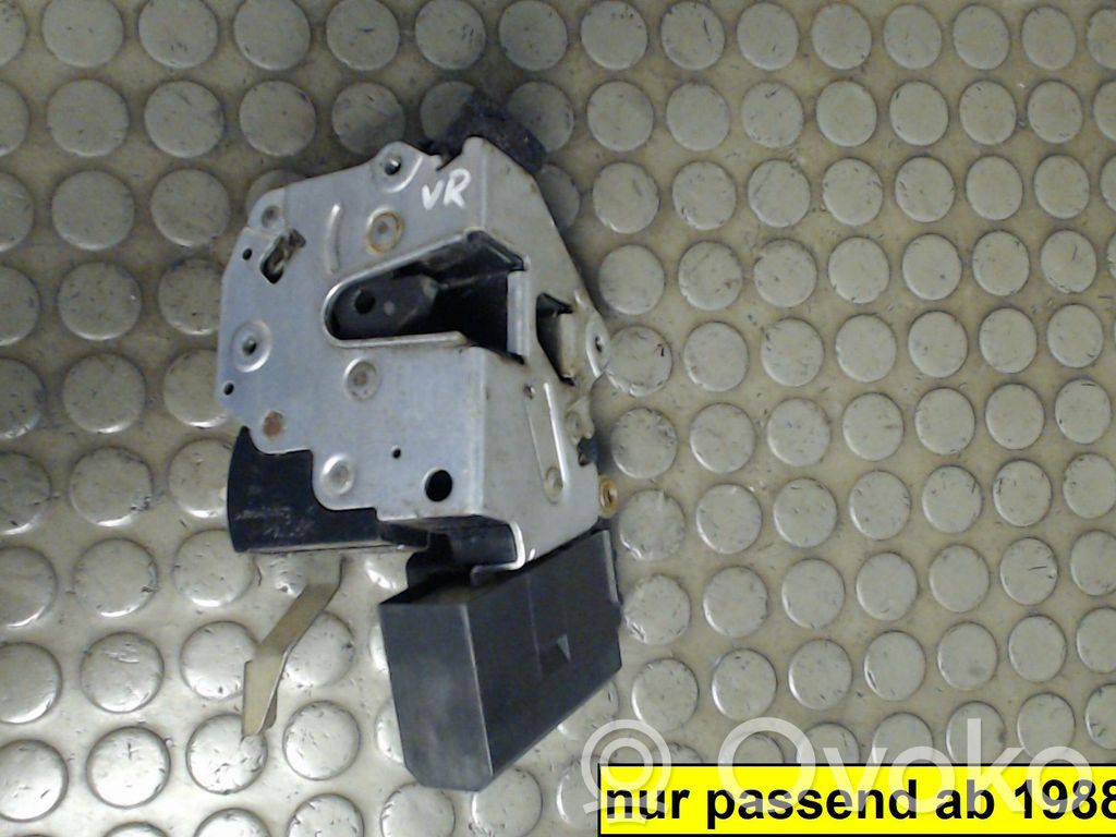 Front door lock   8138924