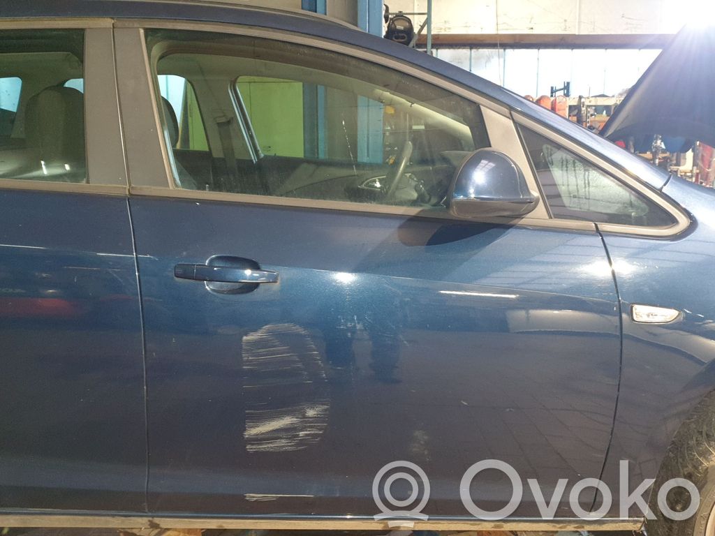 Opel Astra J Drzwi przednie 