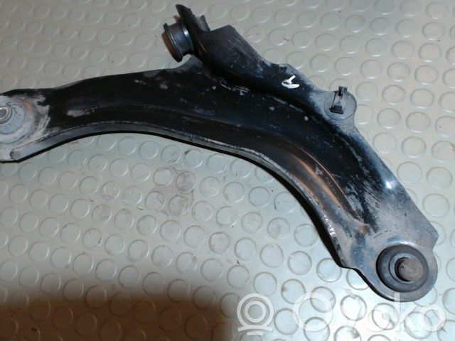 Renault Megane II Fourchette, bras de suspension inférieur avant