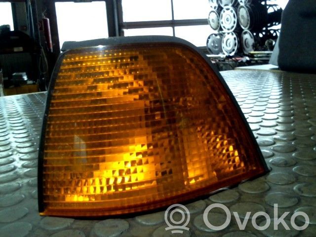 BMW 3 E36 Front indicator light 