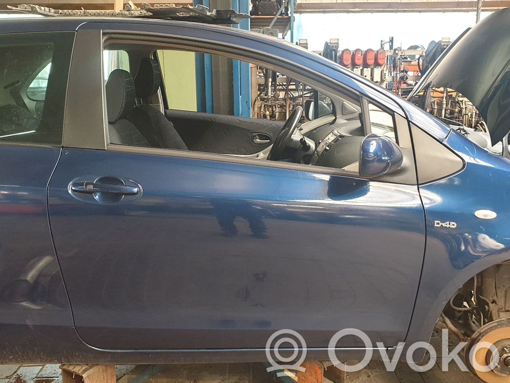 Toyota Yaris Durvis 