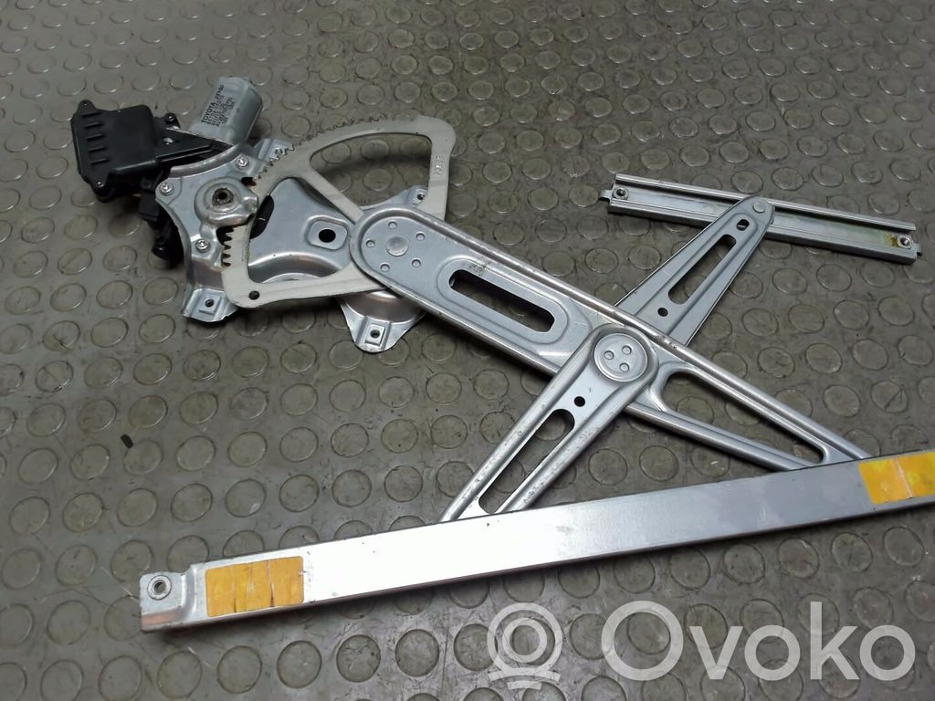 Toyota Yaris Meccanismo di sollevamento del finestrino anteriore senza motorino