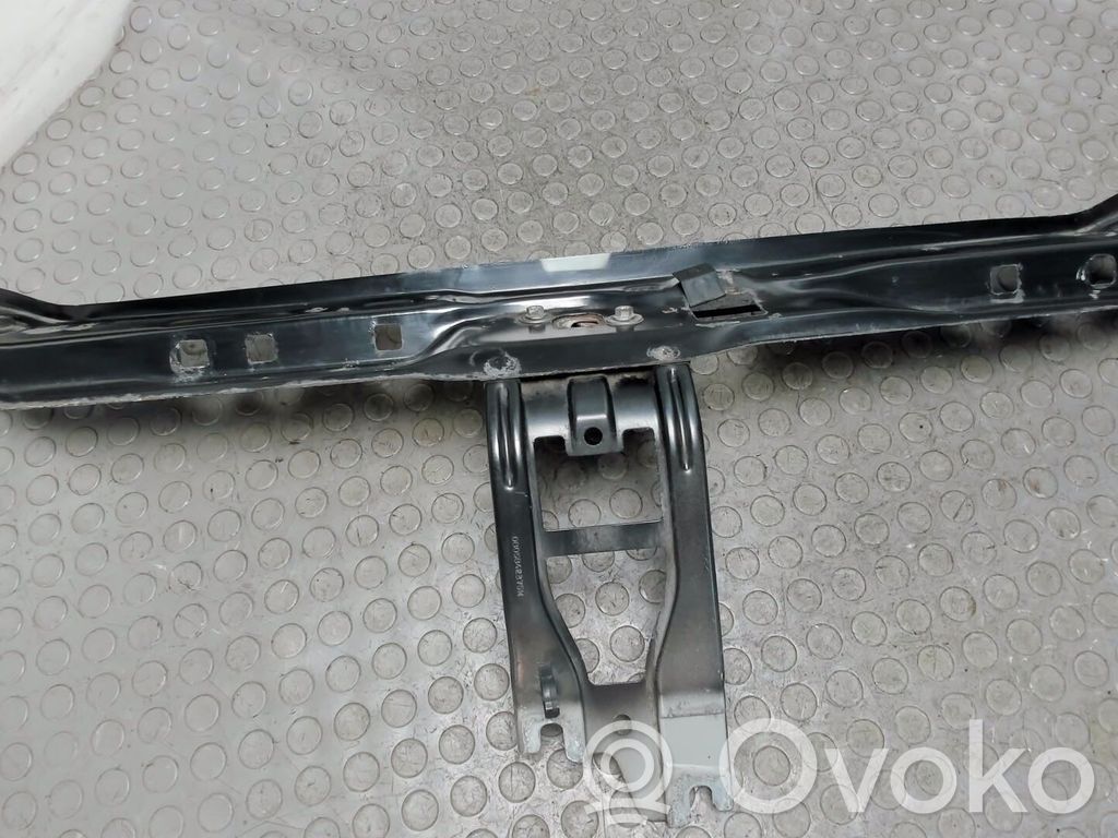 Renault Clio II Staffa del pannello di supporto del radiatore parte superiore