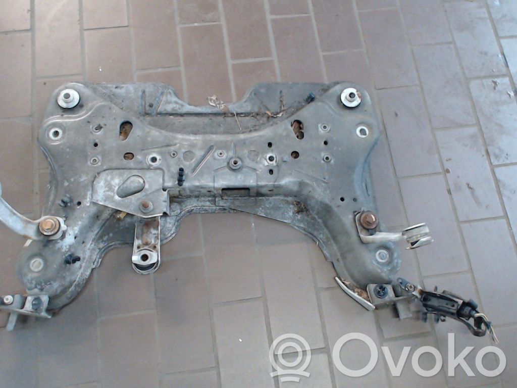 Renault Laguna II Front subframe 