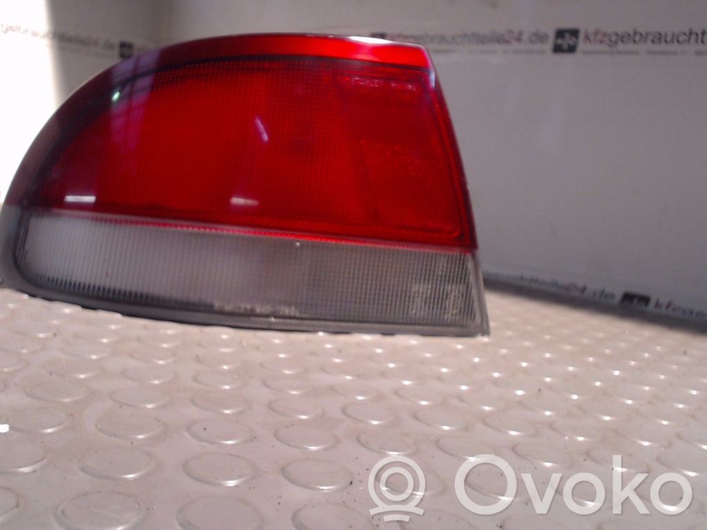 Mazda 626 Luci posteriori del portellone del bagagliaio 