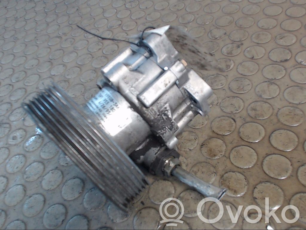 Ford Scorpio Ohjaustehostimen pumppu 