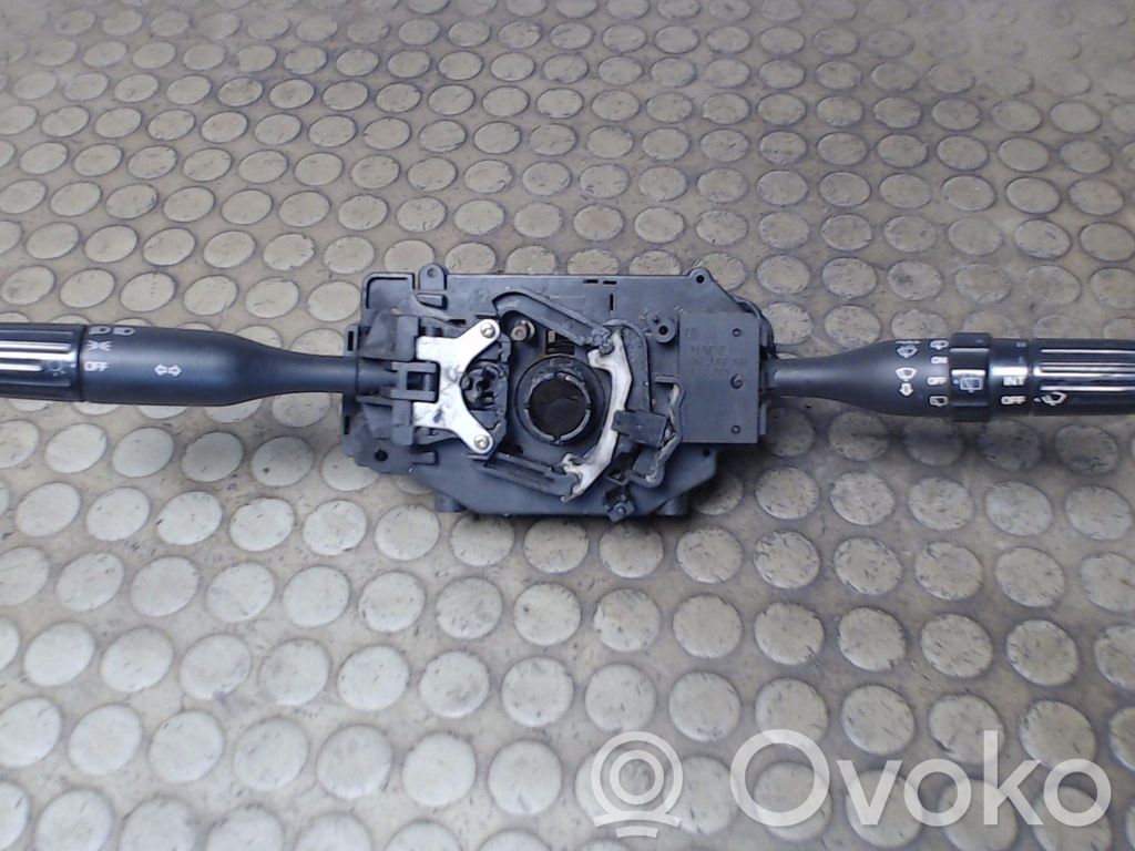 Indicator stalk