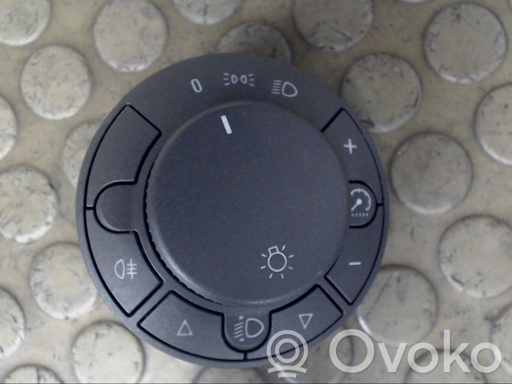 Opel Corsa D Light switch 