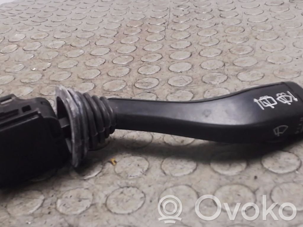 Opel Omega A Manetka / Przełącznik wycieraczek 