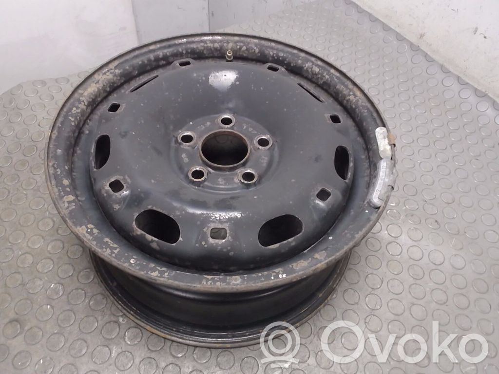 Volkswagen Polo IV 9N3 R15-teräsvanne