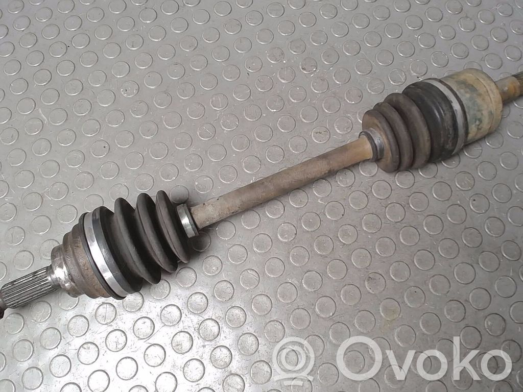 Mazda 323 Eje de transmisión delantero 