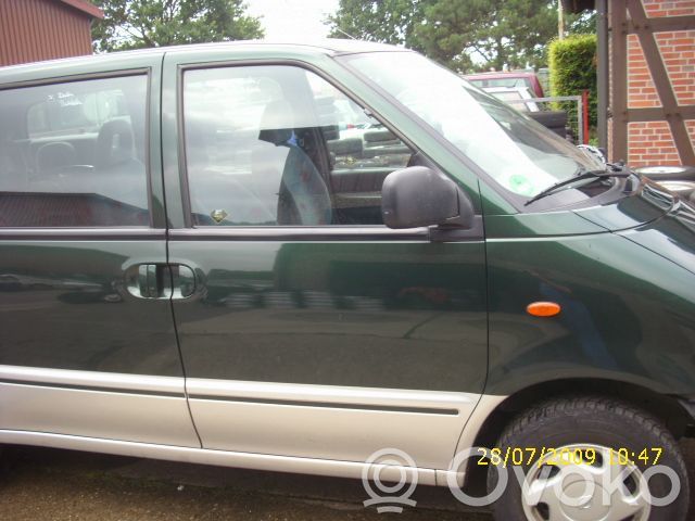 Nissan Serena Portiera anteriore 