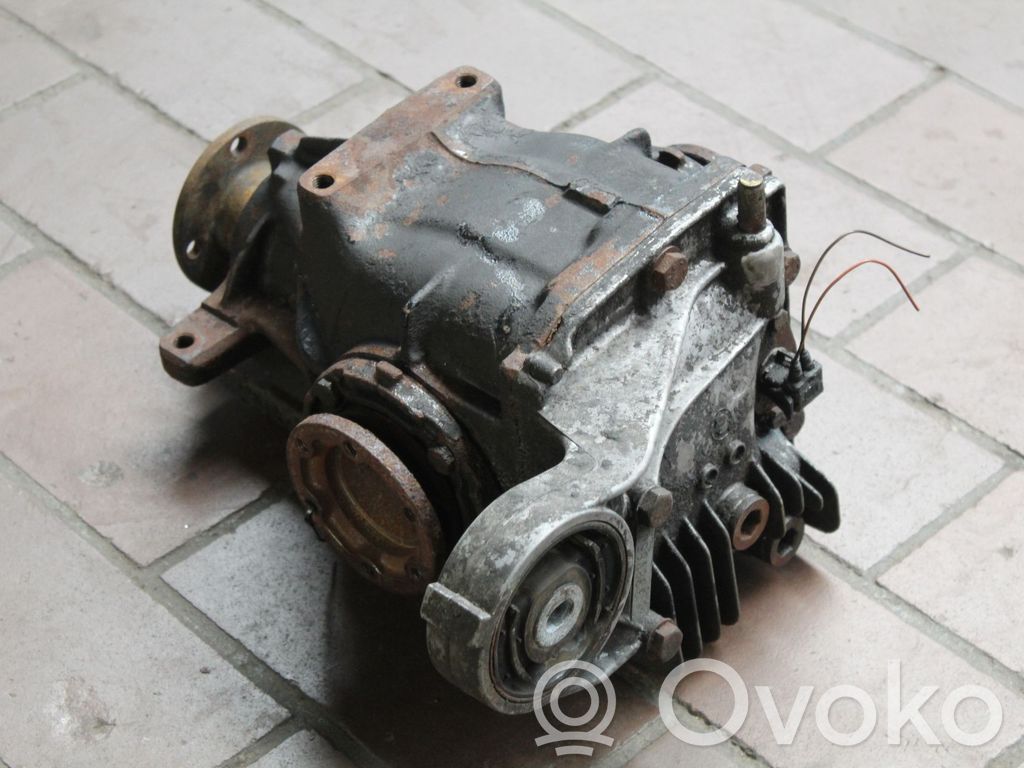 BMW 3 E36 Galinis reduktorius 
