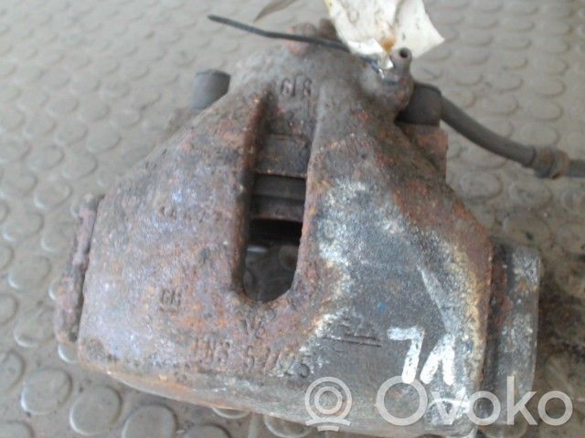 Etujarrusatula   90540168,00542273