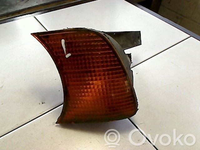 BMW 5 E34 Front indicator light 