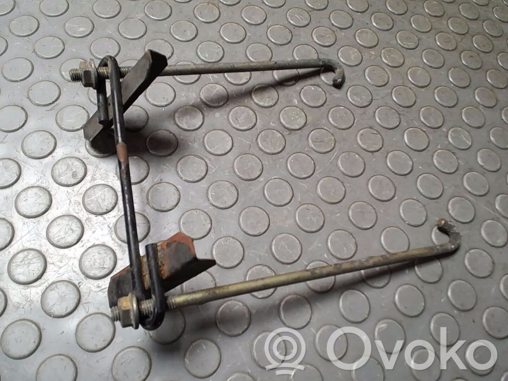 Battery bracket   DC205603X