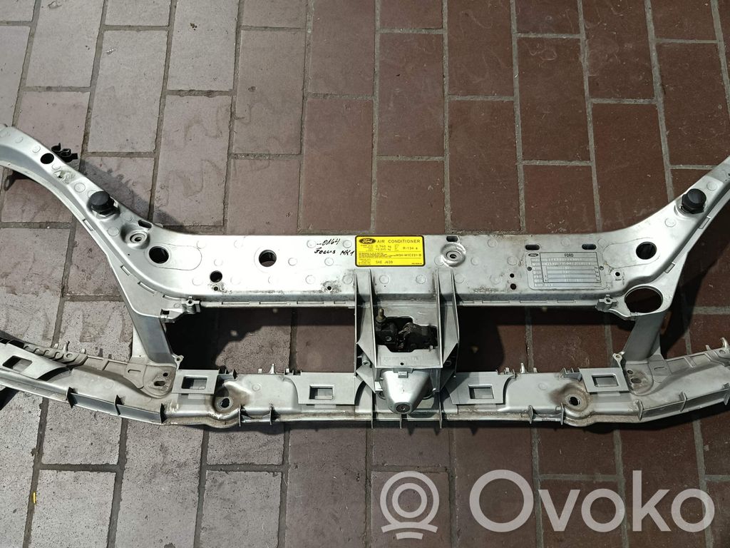 Ford Focus Панель радиаторов 
