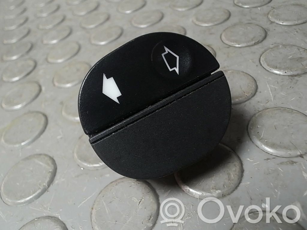 Ford Fiesta Electric window control switch 