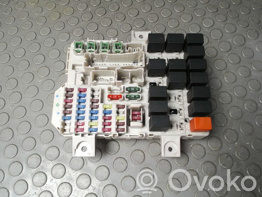 Smart ForFour I Fuse box set 