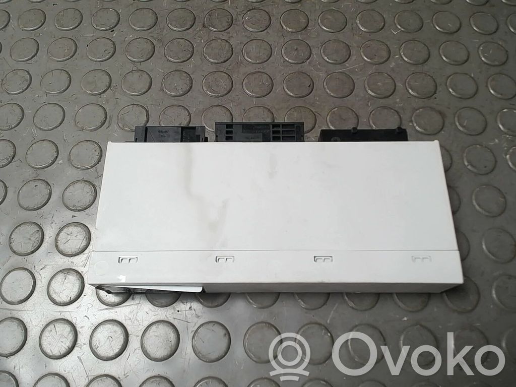 Muut ohjainlaitteet/moduulit   61356955253,NICHTZUTREFFEND