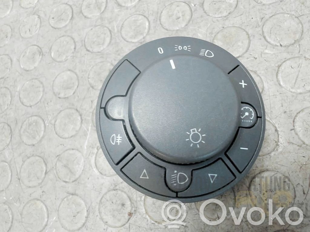 Opel Corsa D Light switch 