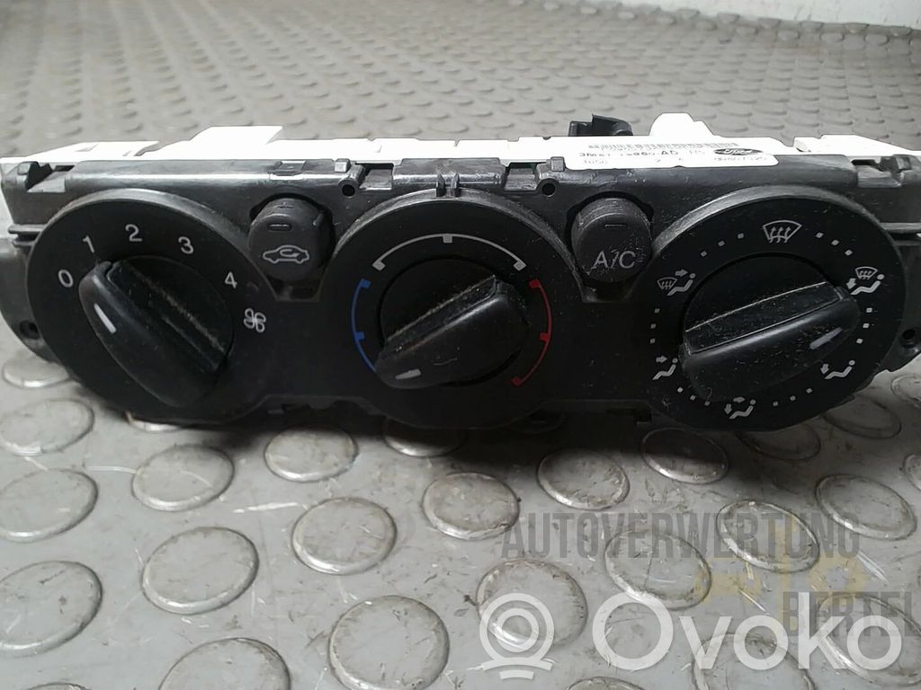 Ford Focus C-MAX Climate control unit 