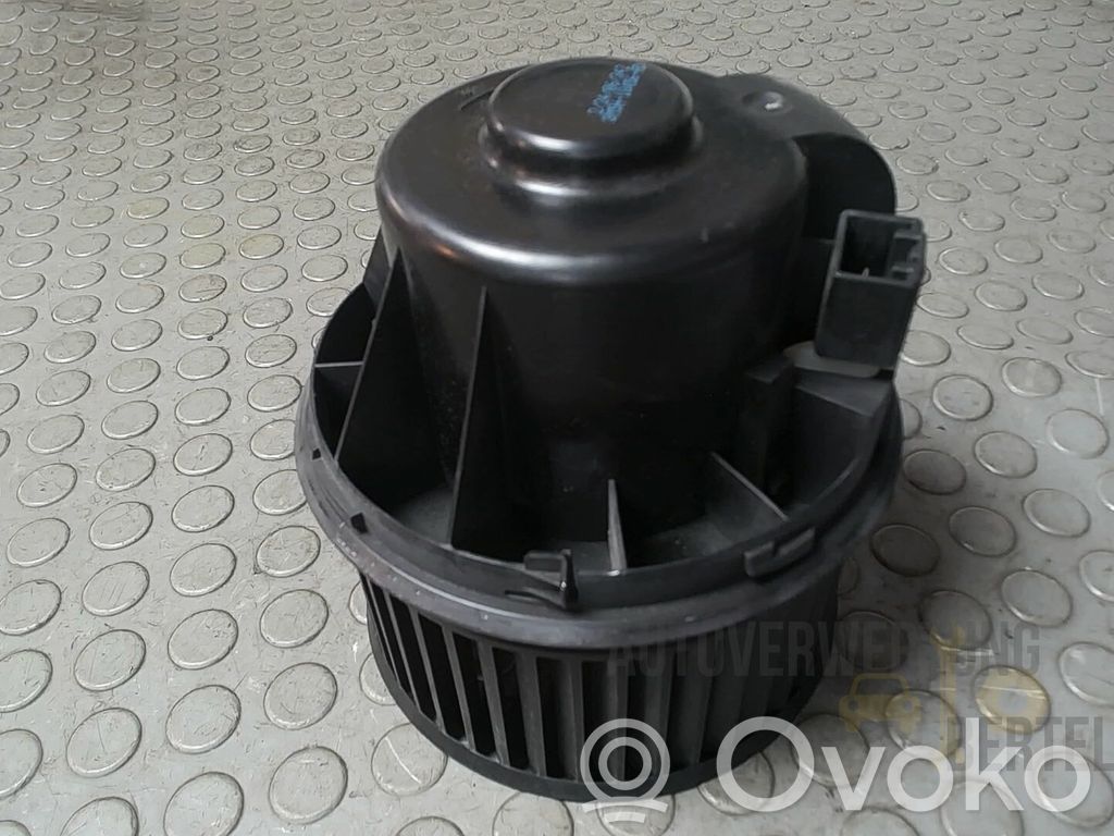 Ford Focus C-MAX Радиатор печки 