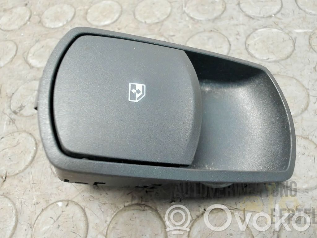 Przyciski szyb   13189333,06240440