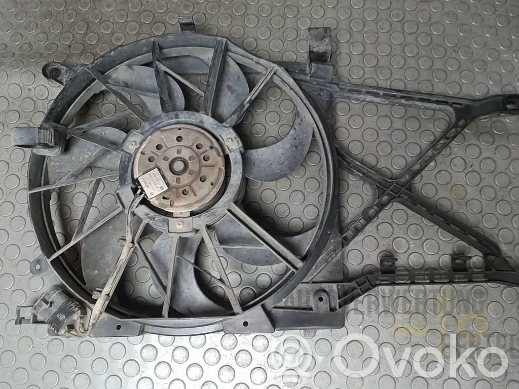 Opel Zafira B Ventilator electric răcire radiator 