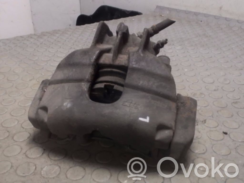 Bremssattel vorne   0000