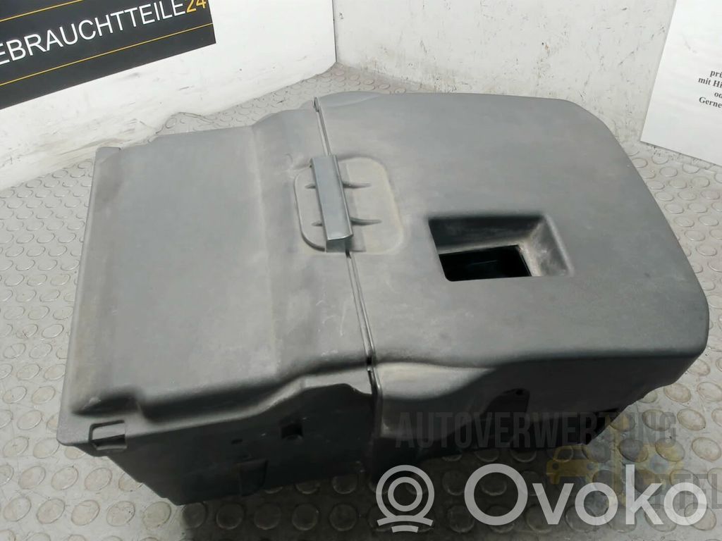 Ford C-MAX II Support boîte de batterie 