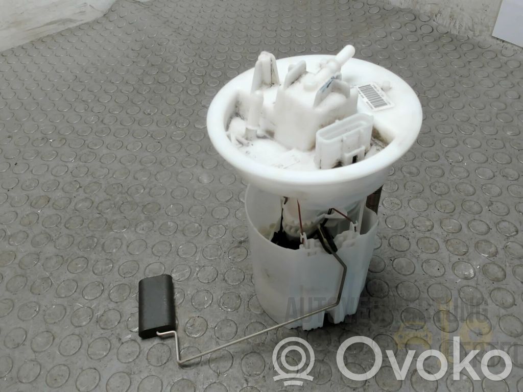 Bomba interna de combustible   2071710,1847786