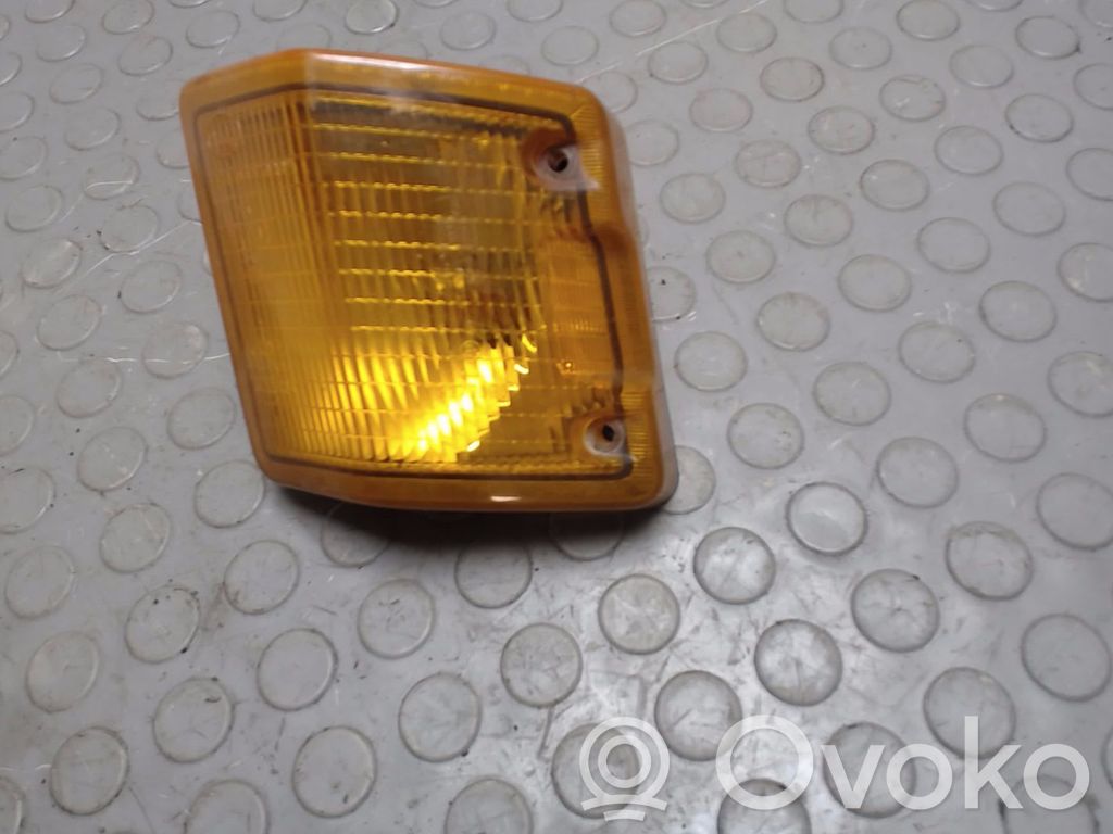 Frontblinker   251953141