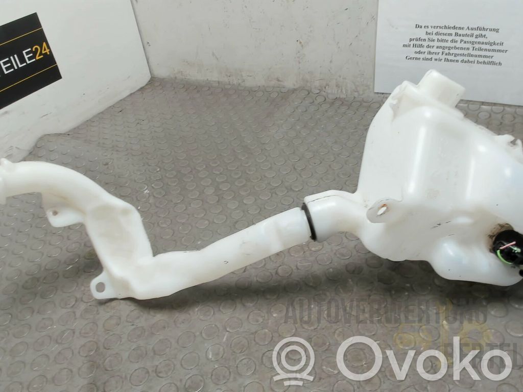 Wischwasserbehälter   6431F3