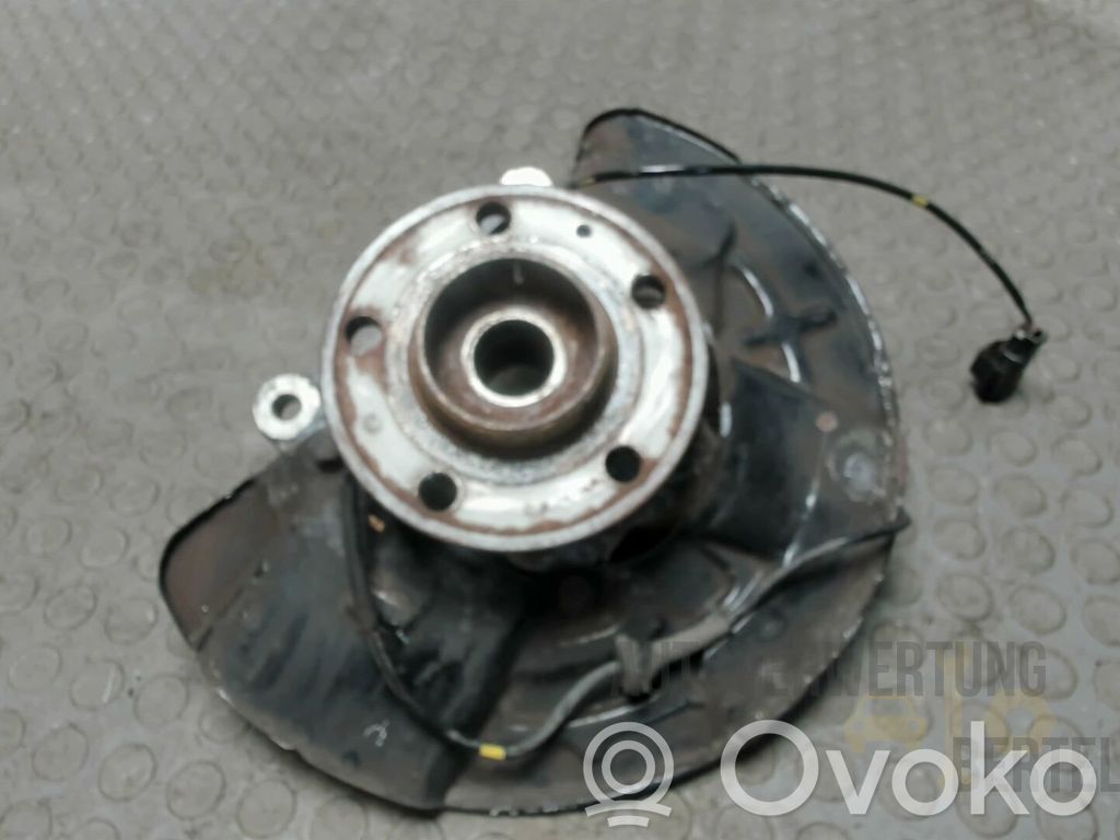 Volvo V70 Achsschenkel vorne 